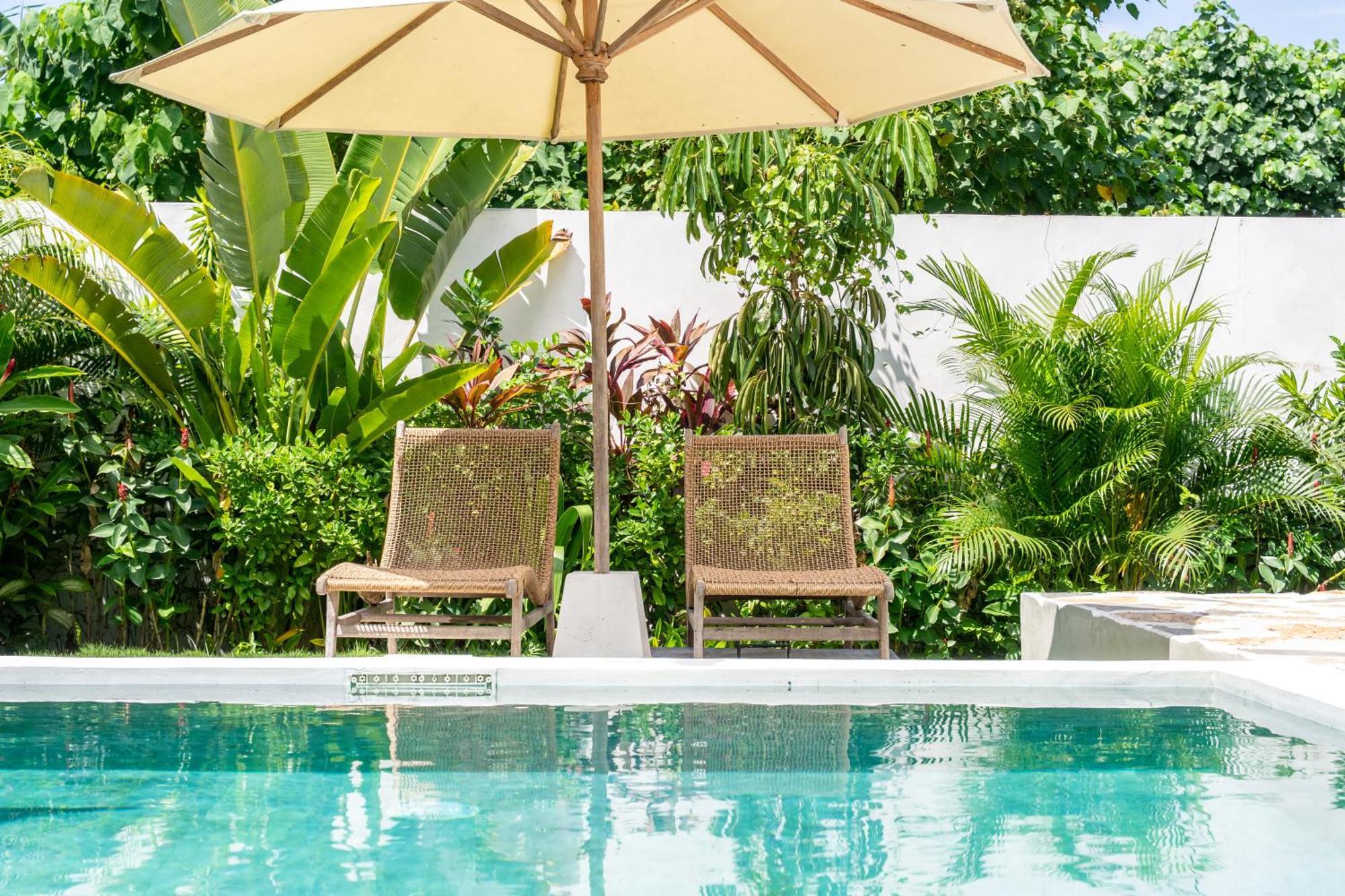 Villa Primarosa - Charming 3Br Villa With Rooftop Munggu ภายนอก รูปภาพ